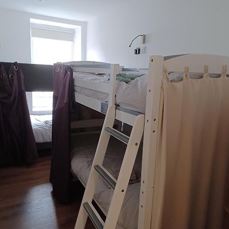 Voyage Hostel - Rooms With Shared Kitchen Douglas Dış mekan fotoğraf