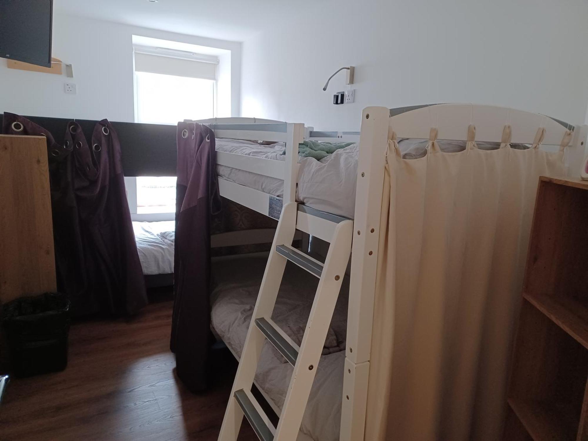 Voyage Hostel - Rooms With Shared Kitchen Douglas Dış mekan fotoğraf